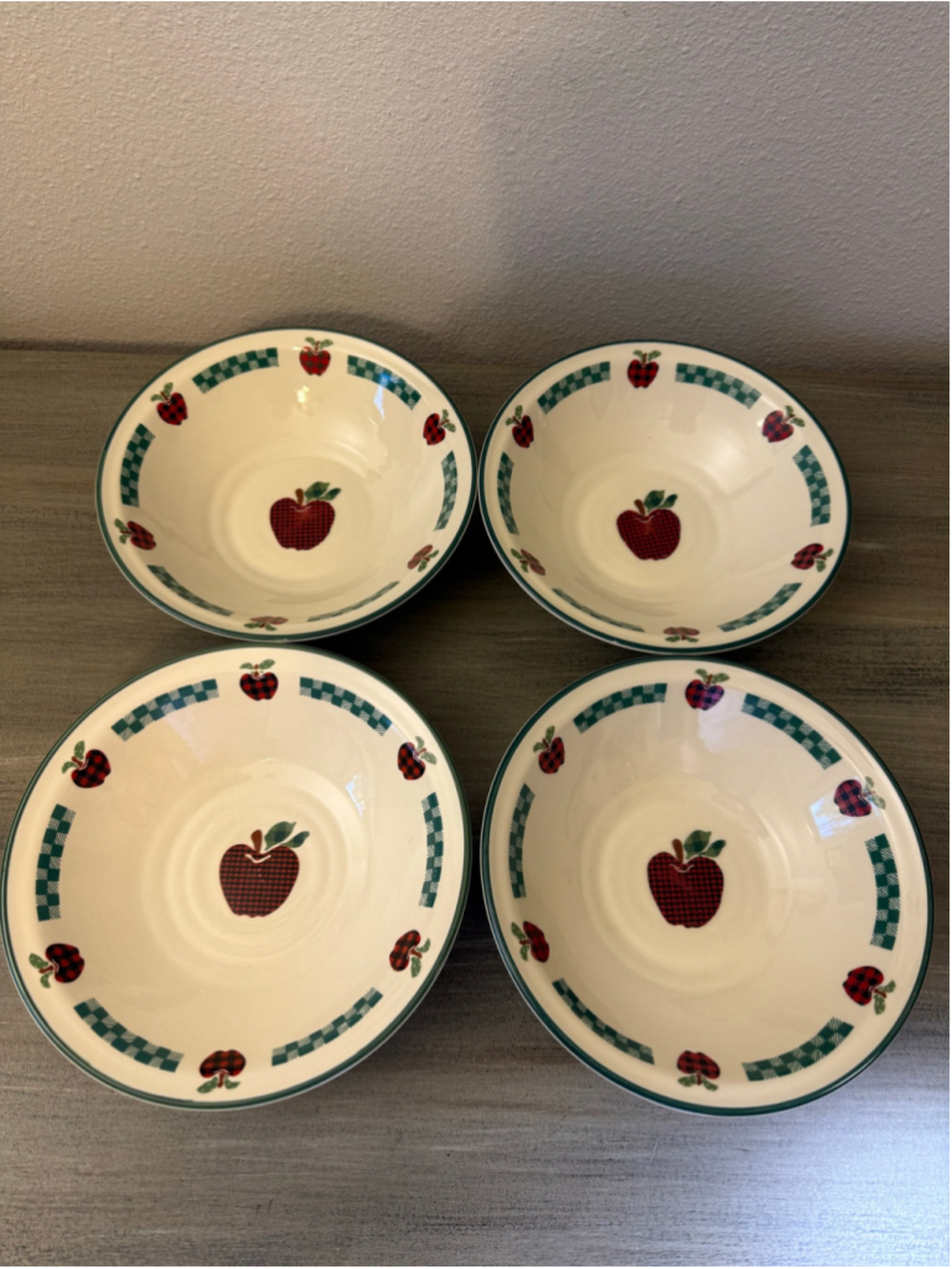 Set of 4 International China "Applejack" Stoneware 8" Soup / Cereal Bowls